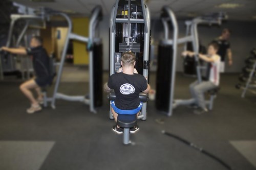 Close Grip Lat Pull Down